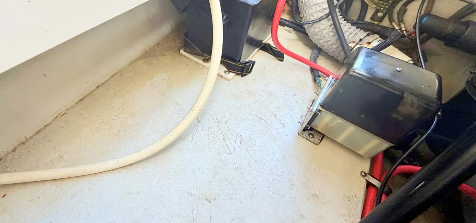 Cobalt A25 zum Verkauf auf Mallorca – Bild 14 (14 of 50)