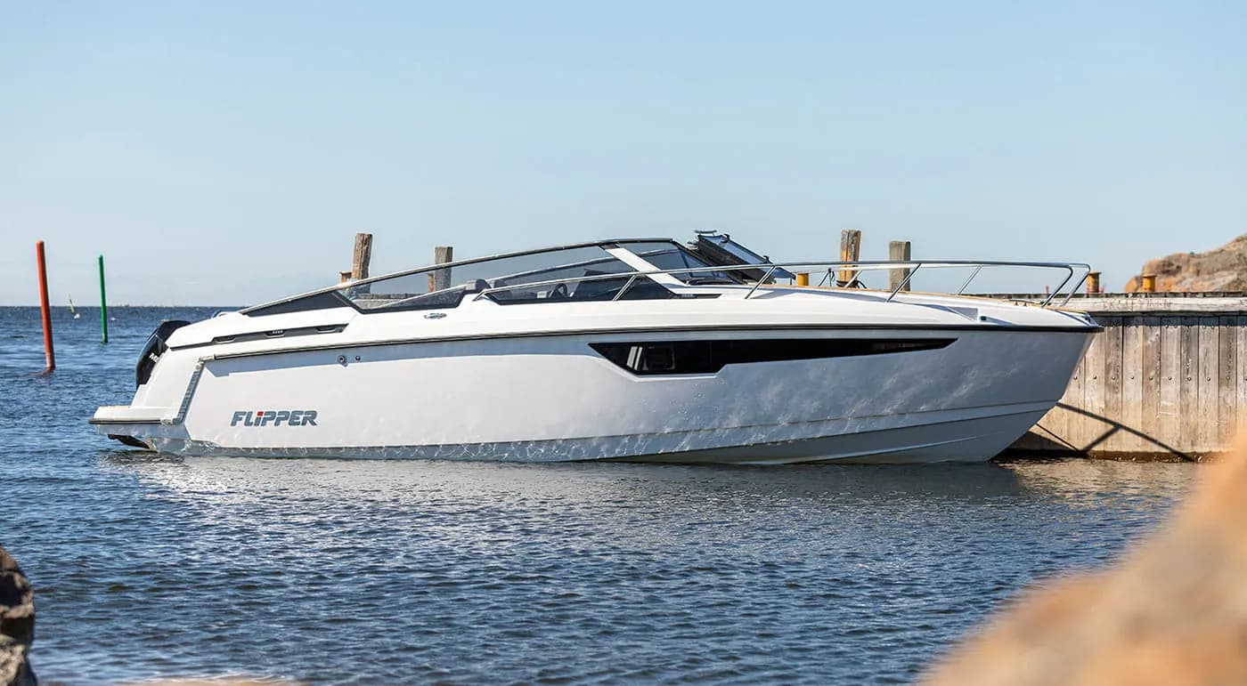 Deck view of Flipper 900 DC- SPECIAL OFFER!