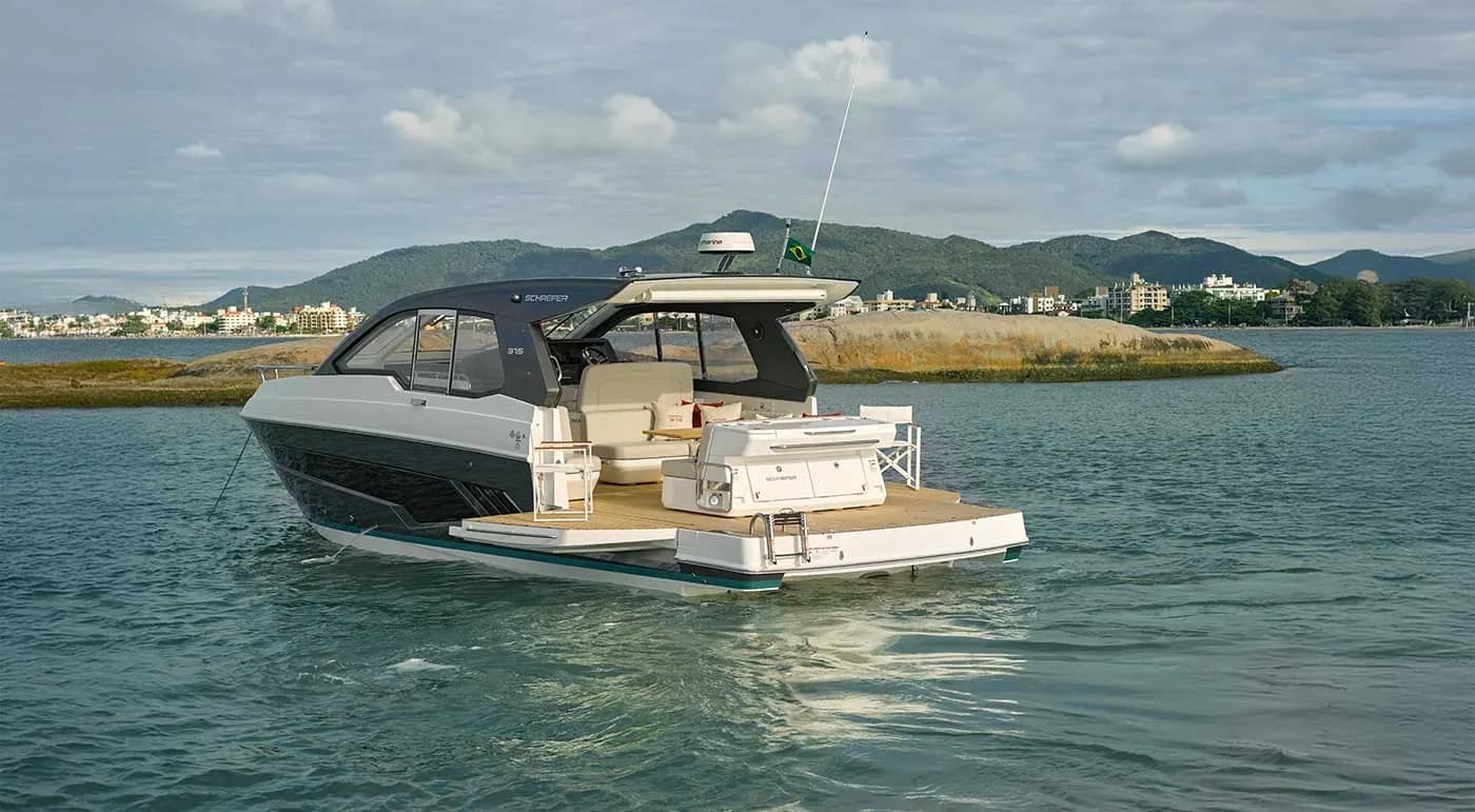 Deck view of SCHAEFER 380