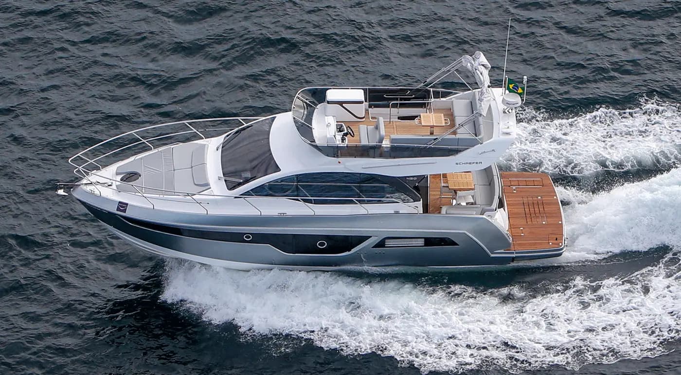 Deck view of SCHAEFER 450