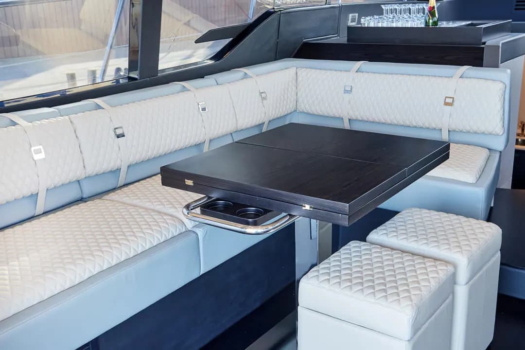 Interior view of Schaefer 510 GT Flybridge