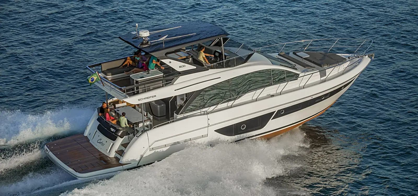 Deck view of Schaefer Yachts 600