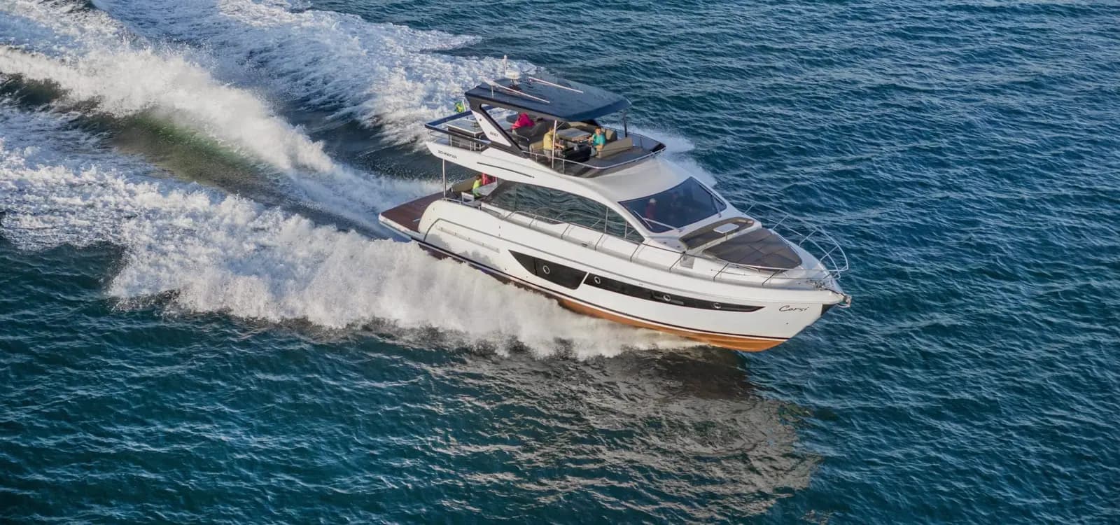 Deck view of Schaefer Yachts 600