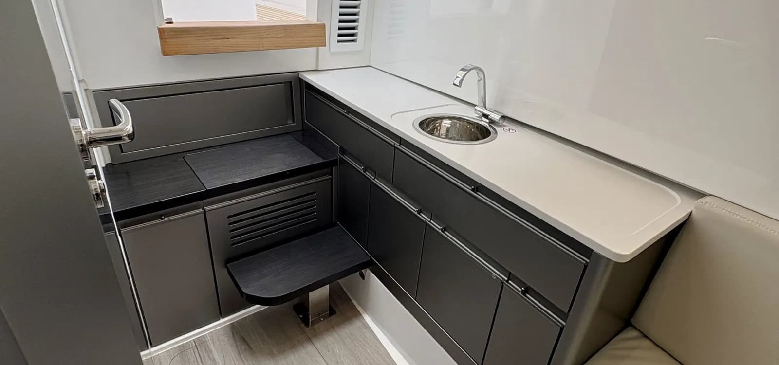 Schaefer V34 for sale in Mallorca – image 22 (22 of 24)
