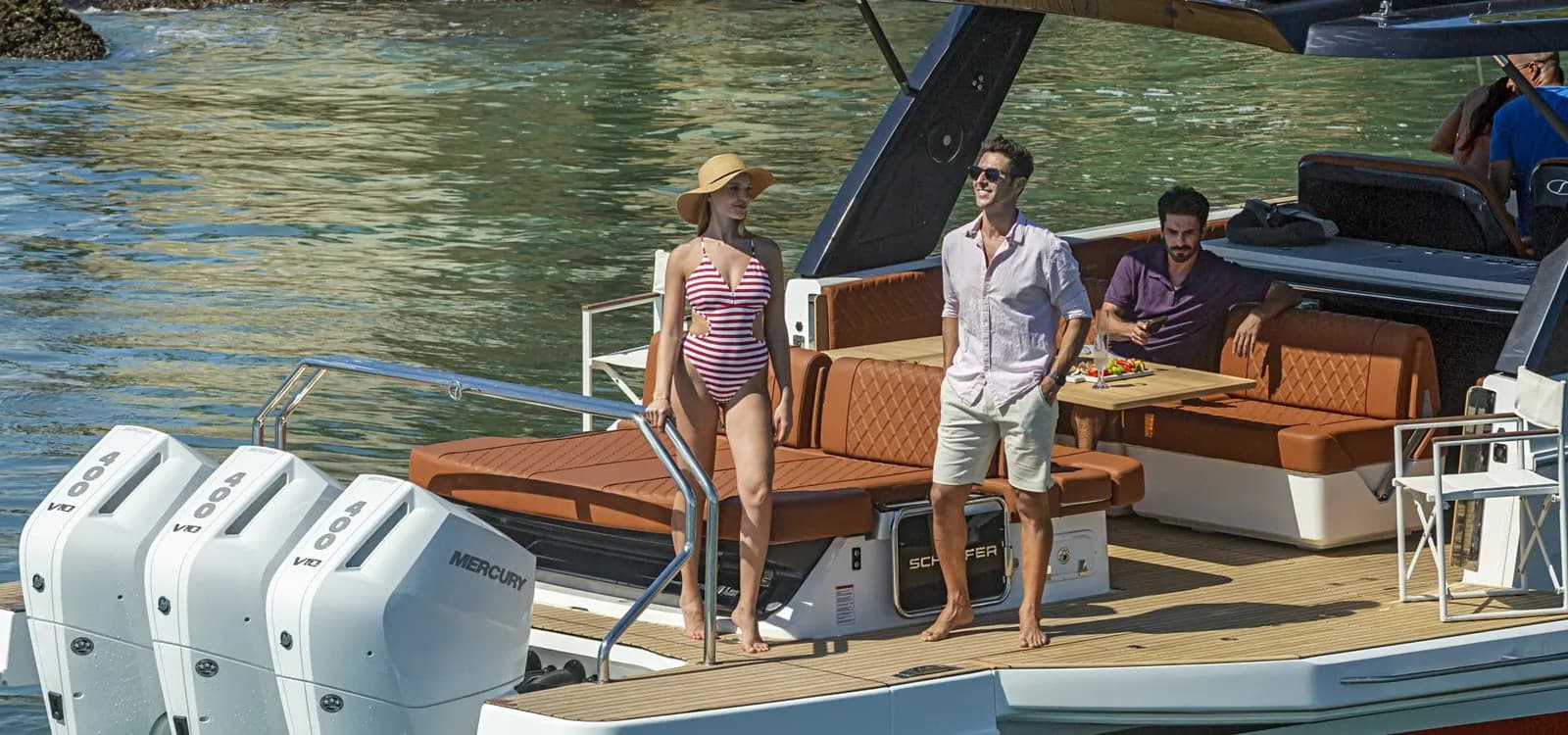 Helm view of SCHAEFER YACHTS V44 OB