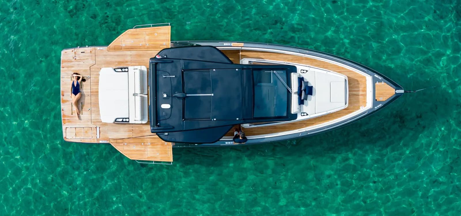 Schaefer V44 Twin IPS zum Verkauf auf Mallorca – Bild 8 (8 of 52)