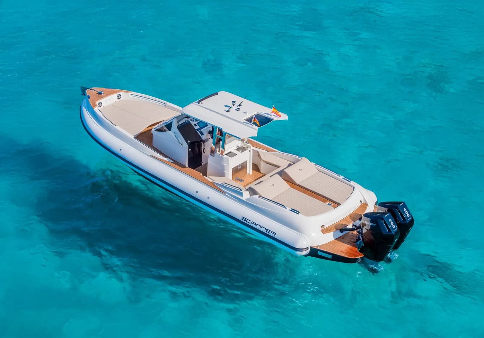 Exterior view of SCANNER ENVY 1100 TT OUTBOARDS