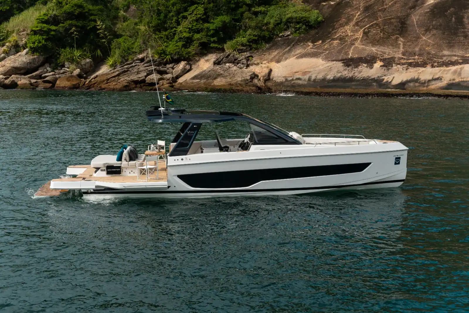 Exterior view of STOCK SCHAEFER YACHTS V44 IB